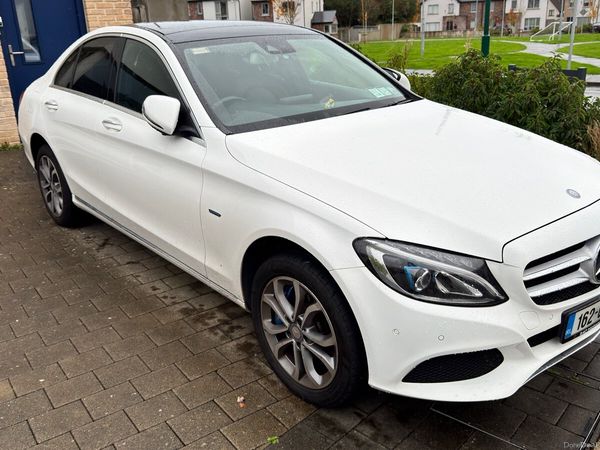 Mercedes-Benz C-Class Saloon, Petrol Plug-in Hybrid, 2016, White