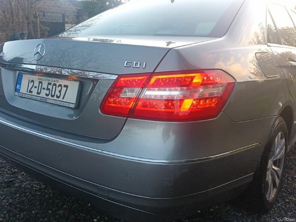 Mercedes-Benz E-Class Saloon, Diesel, 2012, Silver