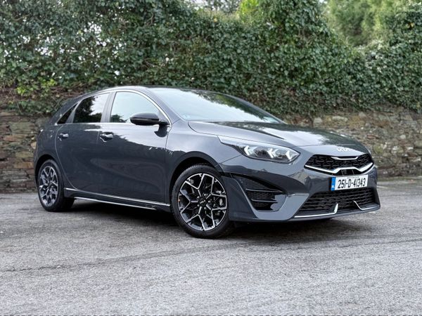 Kia Ceed Hatchback, Petrol, 2025, Grey
