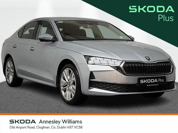 Skoda Octavia Saloon, Diesel, 2025, Silver