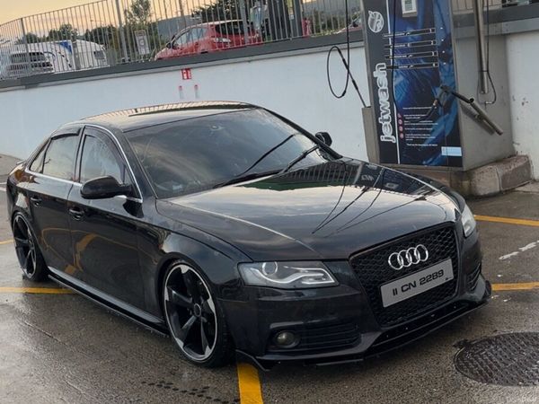 Audi A4 Saloon, Diesel, 2011, Black