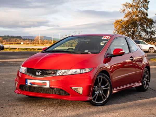 Honda Civic Hatchback, Diesel, 2008, Red