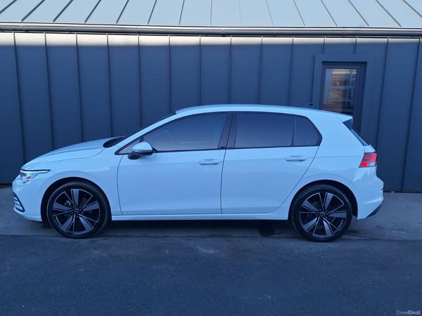 Volkswagen Golf Hatchback, Petrol, 2023, White