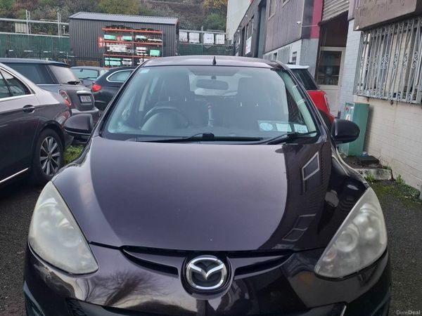 Mazda Mazda2 Hatchback, Petrol, 2011, Black