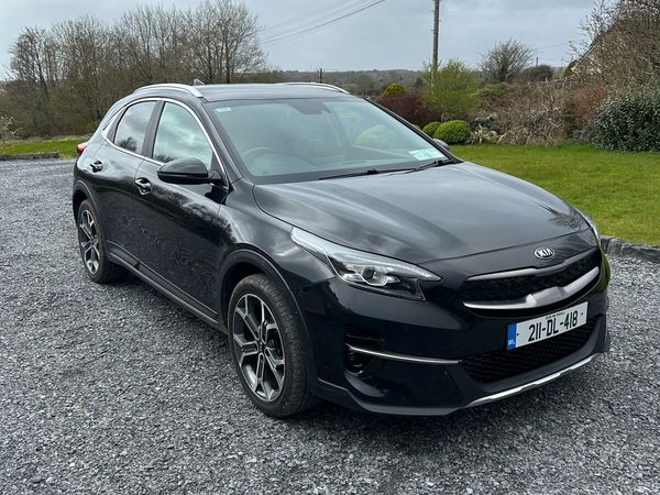 Kia XCeed Hatchback, Petrol Plug-in Hybrid, 2021, Black