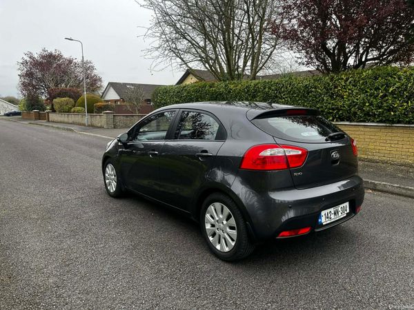 Kia Rio Hatchback, Petrol, 2014, Silver