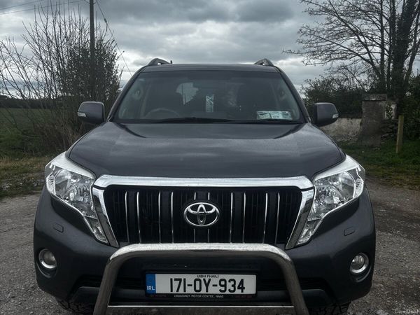 Toyota Land Cruiser SUV, Diesel, 2017, Grey