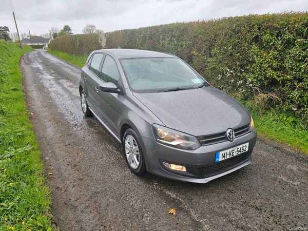 Volkswagen Polo Hatchback, Petrol, 2014, Grey