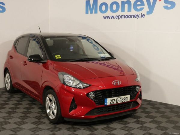 Hyundai i10 Hatchback, Petrol, 2021, Red