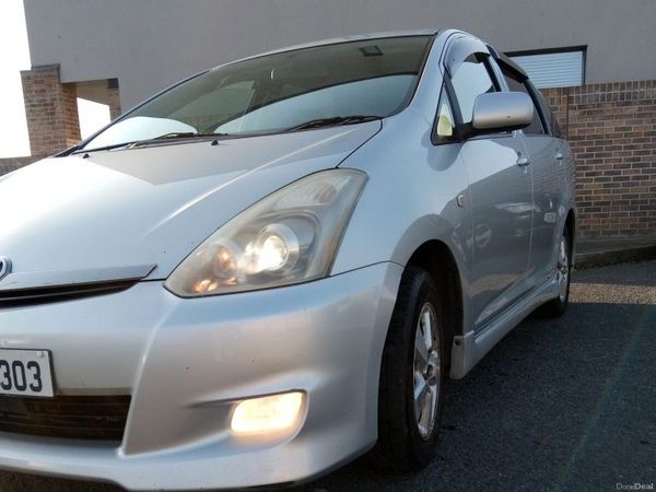 Toyota Wish MPV, Petrol, 2007, Silver