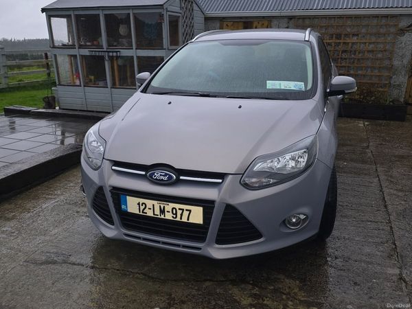 Ford Focus Estate, Petrol, 2012, Silver