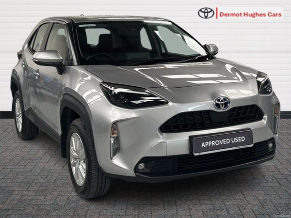 Toyota Yaris Cross Hatchback, Petrol Hybrid, 2023, Grey