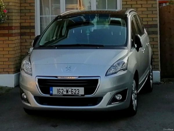 Peugeot 5008 MPV, Diesel, 2016, Grey