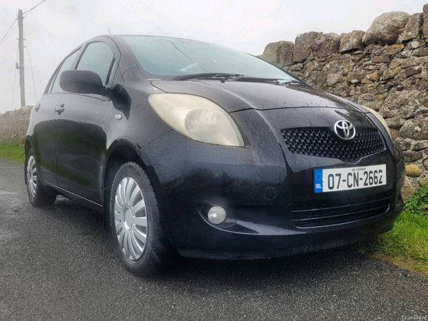 Toyota Yaris Hatchback, Petrol, 2007, Black