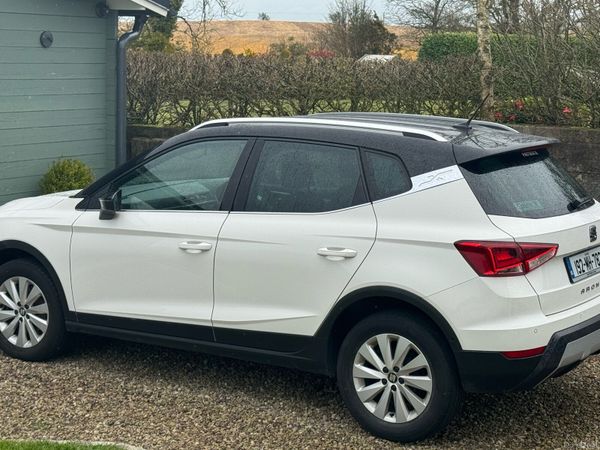 SEAT Arona SUV, Diesel, 2019, White