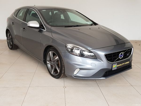 Volvo V40 Hatchback, Diesel, 2014, Grey