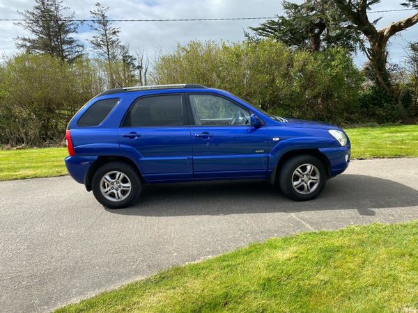 Kia Sportage SUV, Diesel, 2010, Blue