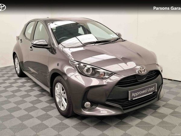 Toyota Yaris Hatchback, Petrol Hybrid, 2025, Grey