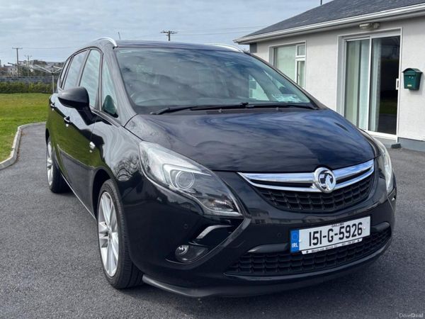 Vauxhall Zafira MPV, Petrol, 2015, Black