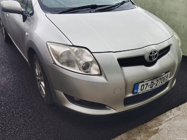 Toyota Auris Hatchback, Petrol, 2007, Silver
