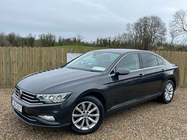 Volkswagen Passat Saloon, Diesel, 2020, Grey