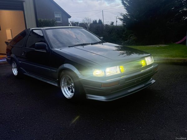 Toyota Corolla Unknown, Unknown, 1986, Black