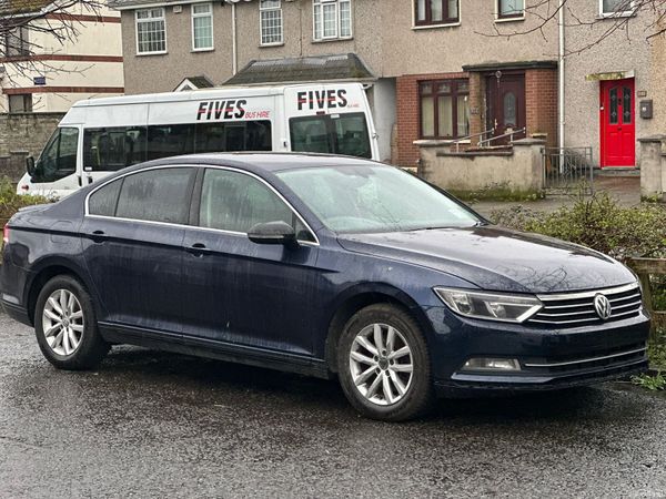 Volkswagen Passat Saloon, Diesel, 2016, Blue