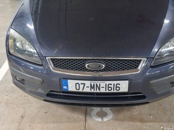 Ford Focus Hatchback, Petrol, 2007, Grey