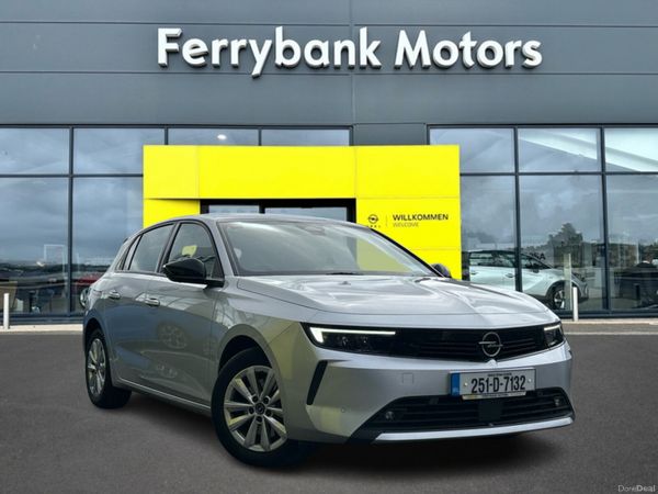 Opel Astra Hatchback, Diesel, 2025, Grey