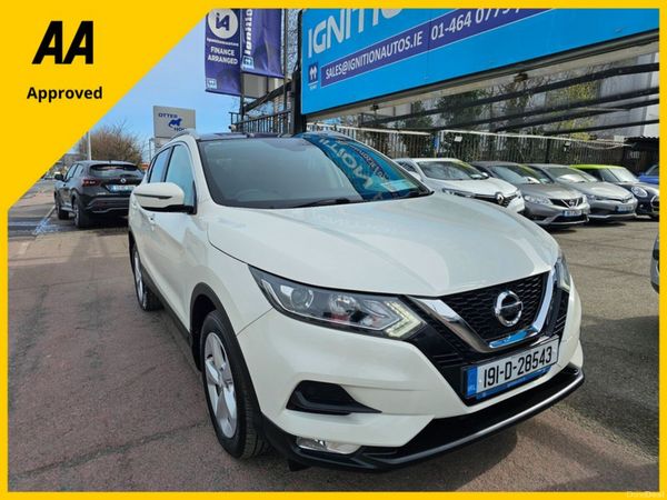 Nissan Qashqai MPV, Petrol, 2019, White