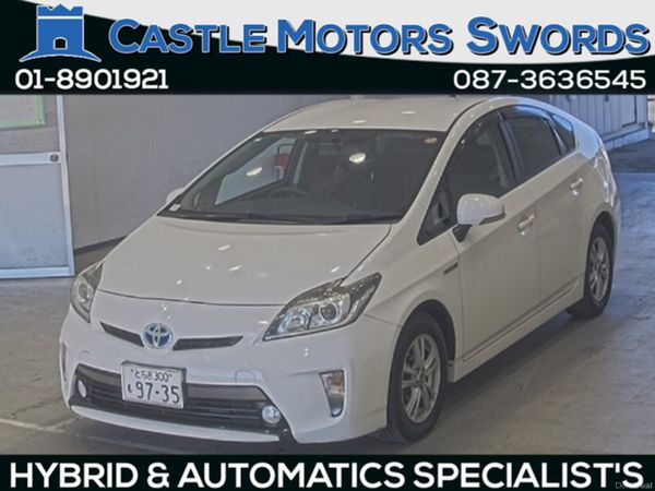 Toyota Prius Hatchback, Petrol Hybrid, 2015, White