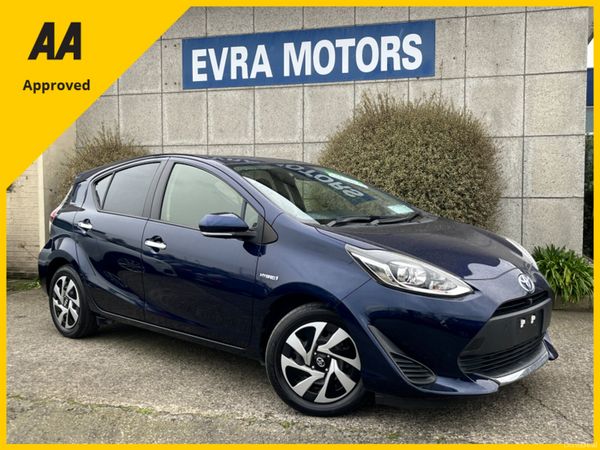 Toyota Aqua Hatchback, Petrol Hybrid, 2020, Blue