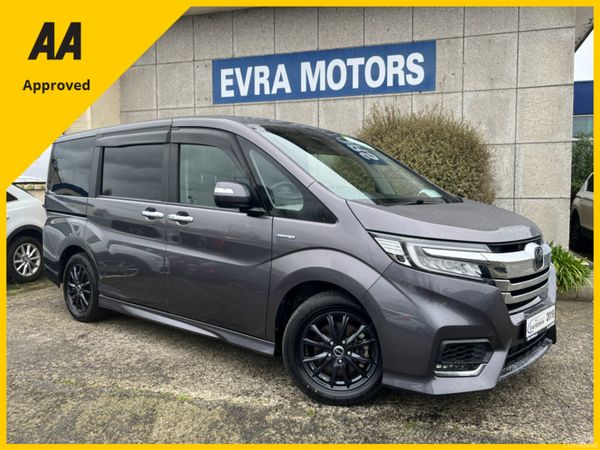Honda Stepwagon MPV, Petrol Hybrid, 2019, Grey