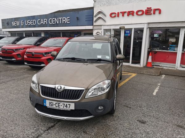 Skoda Roomster MPV, Petrol, 2015, Brown