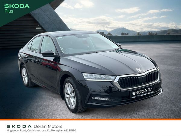 Skoda Octavia Saloon, Diesel, 2024, Black