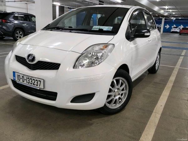 Toyota Vitz Hatchback, Petrol, 2010, White