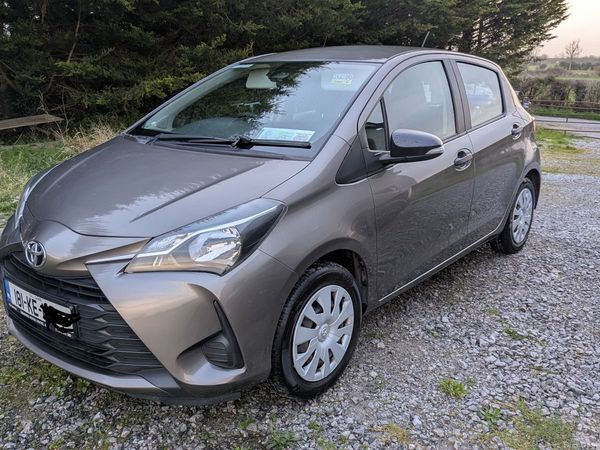 Toyota Yaris MPV, Petrol, 2018, Grey