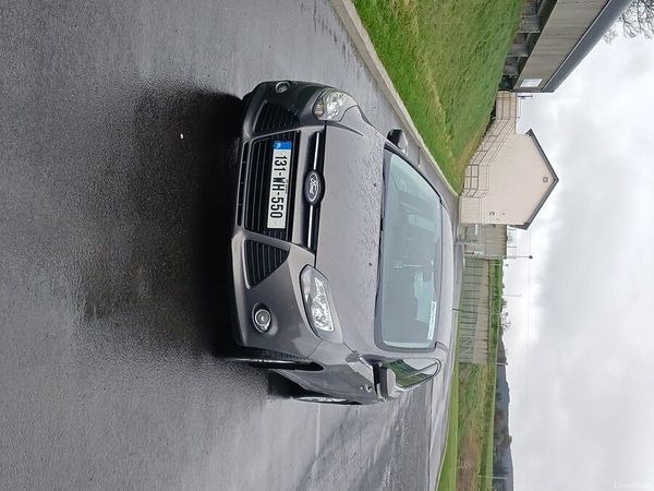 Ford Focus Hatchback, Diesel, 2013, Brown