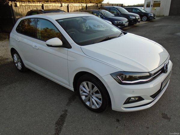 Volkswagen Polo Hatchback, Petrol, 2018, White