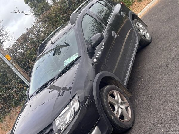Dacia Sandero Stepway Hatchback, Diesel, 2015, Black