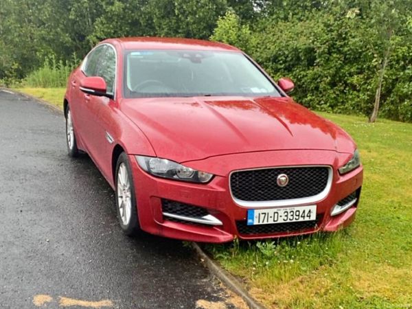 Jaguar XE Saloon, Diesel, 2017, Red