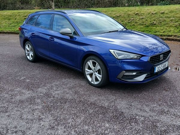 SEAT Leon Estate, Petrol Plug-in Hybrid, 2021, Blue