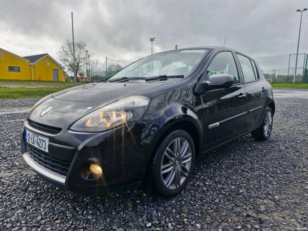 Renault Clio Hatchback, Petrol, 2012, Black