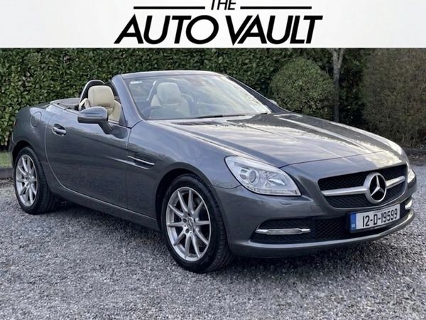 Mercedes-Benz SLK Convertible, Petrol, 2012, Silver