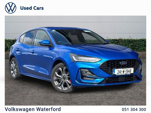 Ford Focus Hatchback, Petrol, 2024, Blue