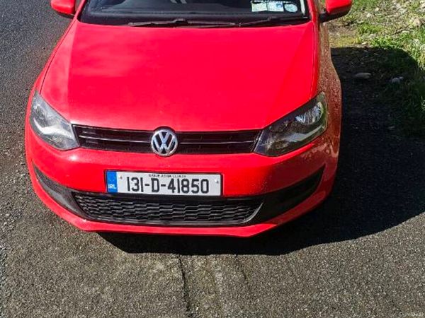 Volkswagen Polo Hatchback, Petrol, 2013, Red
