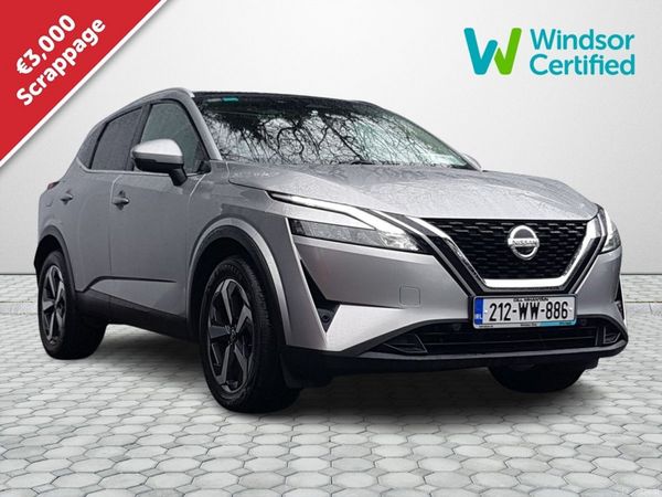 Nissan Qashqai MPV, Petrol, 2021, Grey