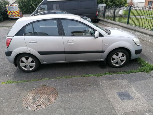 Kia Rio Hatchback, Petrol, 2008, Silver