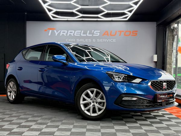 SEAT Leon Hatchback, Petrol Hybrid, 2024, Blue