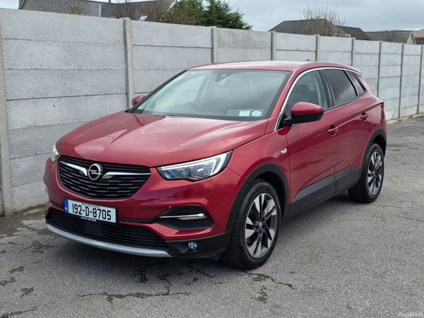 Opel Grandland X SUV, Petrol, 2019, Red